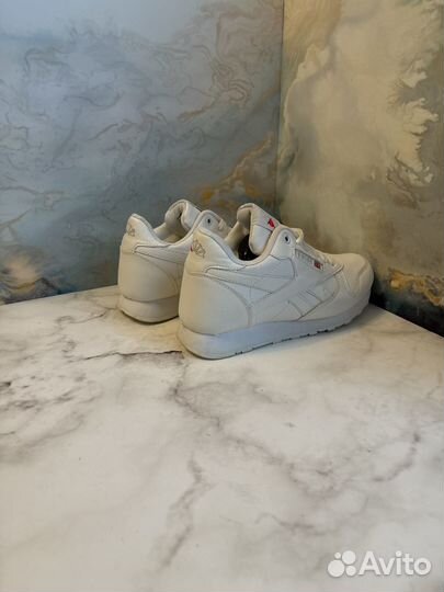 Зимние кроссовки 36 размер