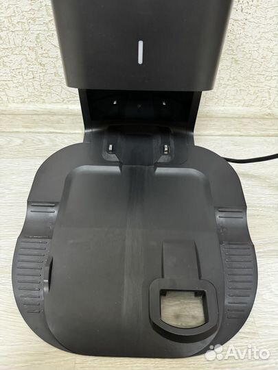Робот-пылесос iRobot Roomba i7+