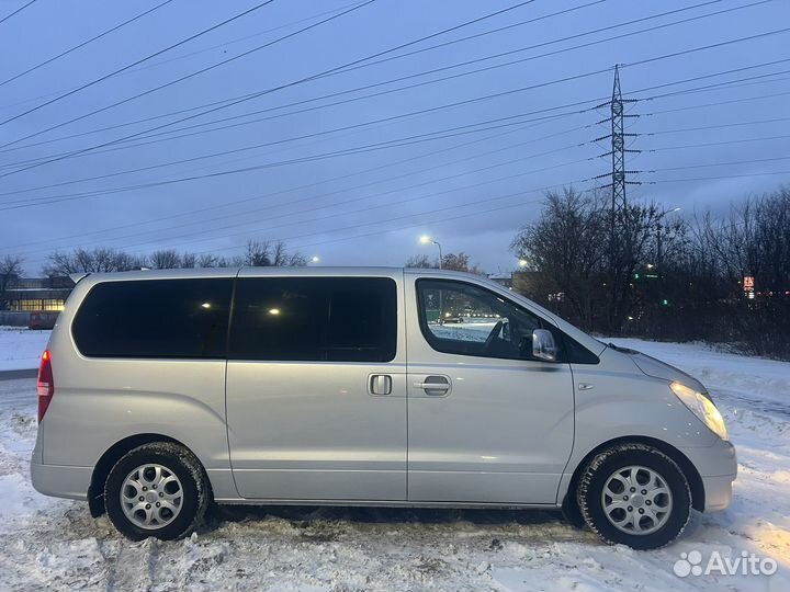 Hyundai Grand Starex 2.5 AT, 2008, 215 000 км