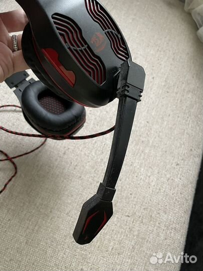 Игровые наушники msi