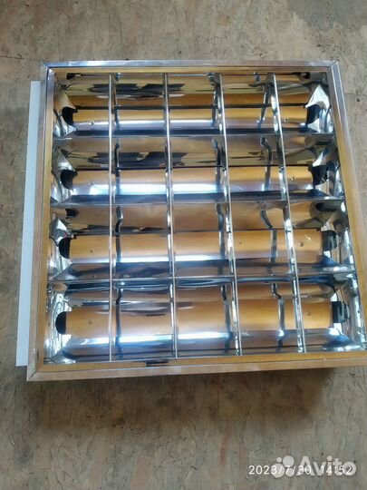 Светильник потолочный подвесной