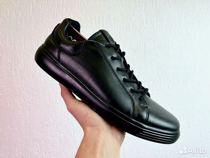 Кроссовки Ecco удобные