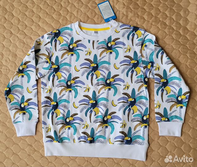 Костюм спортивный 134-140 новый