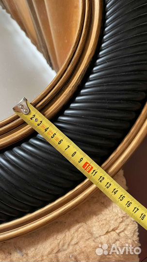 Зеркало настенное