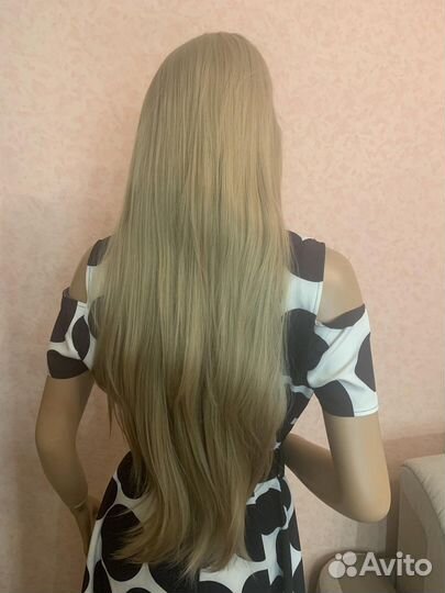 Парик светло русый длинный