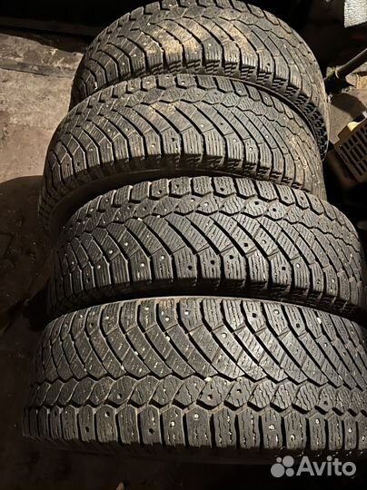 Continental ContiIceContact 4x4 215/65 R16 T