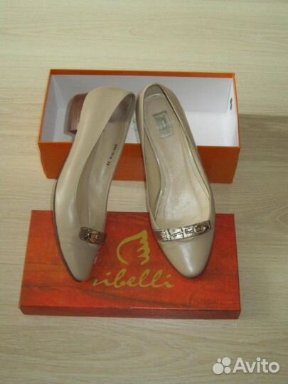 Балетки бежевые 38-39 р