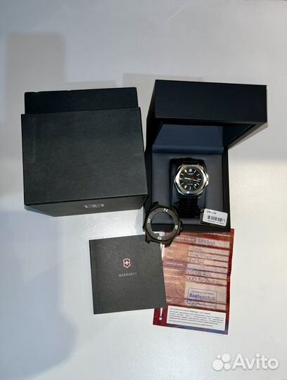 Швейцарские часы Victorinox Inox