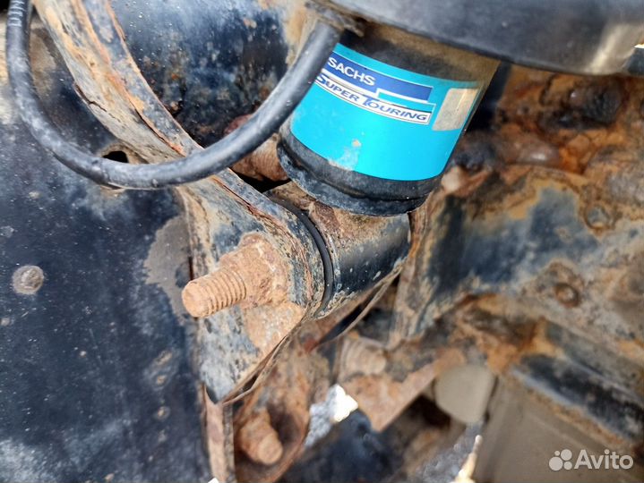 Подушка кабины задняя левая