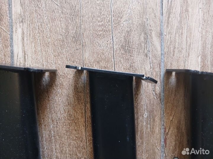 Мебельные ножки металлические 72 см