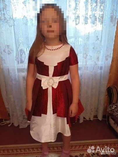 Платье праздничное