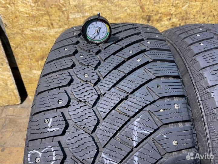 Continental ContiIceContact 4x4 255/55 R18