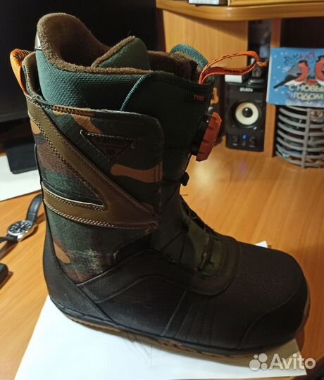 Сноубордические ботинки Burton tyro