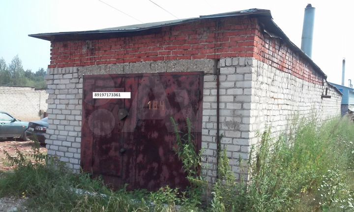Гараж, > 30 м²