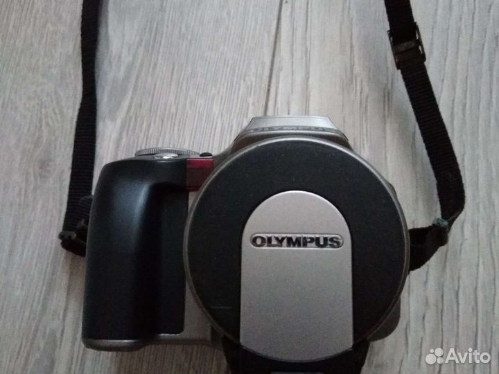 Пленочный фотоаппарат Olympus IS-300