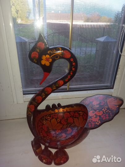 Хохлома лебедь