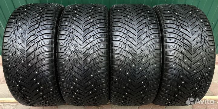 Nokian Tyres Hakkapeliitta 10p SUV 295/40 R21