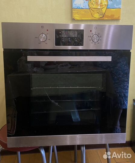 Встраиваемый духовой шкаф