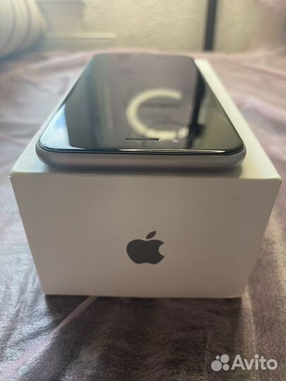 Телефон iPhone 6s