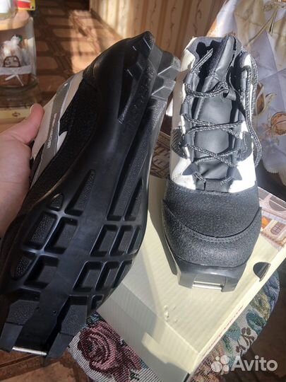 Лыжные женские ботинки 24,5 см по стельке