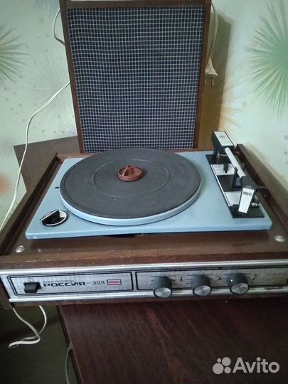 Электрофон Россия 323