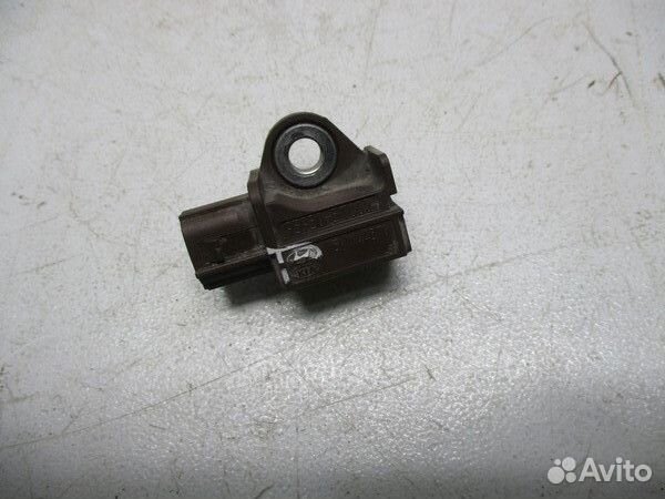 Датчик AIR BAG Kia Quoris KH