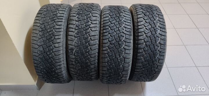 Continental IceContact 2 215/60 R16