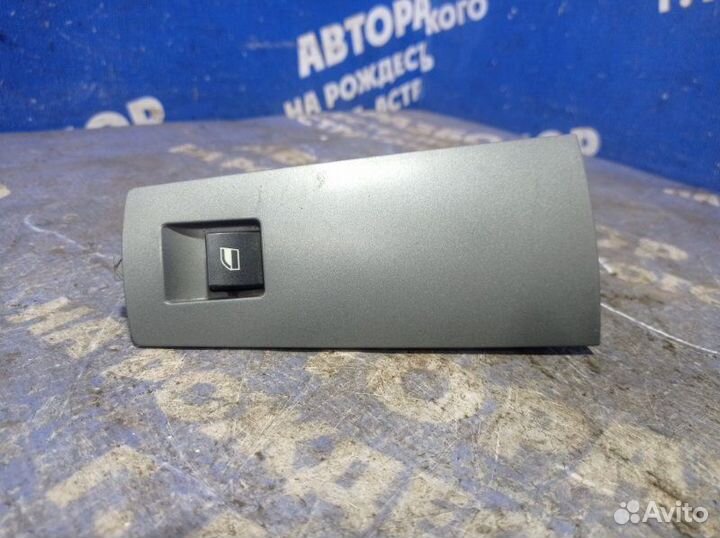 Кнопка стеклоподъемника Bmw E65 седан 2004