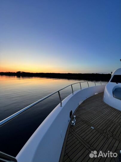 Круиз на частной яхте Majesty 85 из Москвы