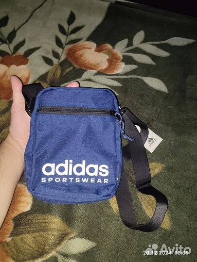 Сумка на плечо adidas(оригинал)