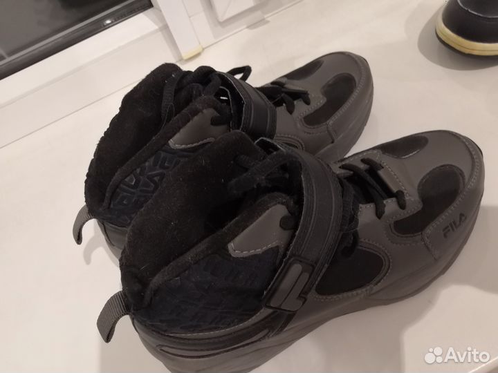 Ботинки на мальчика зимнее