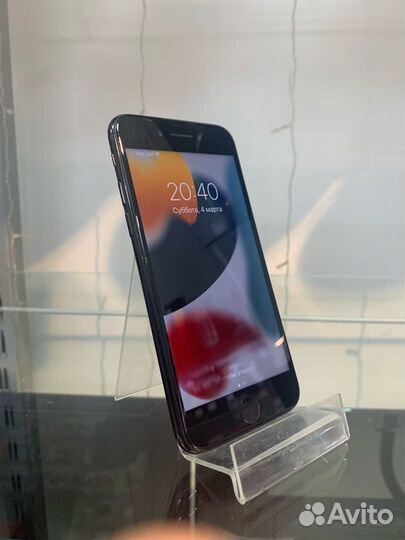 iPhone 7 32 гб Черный