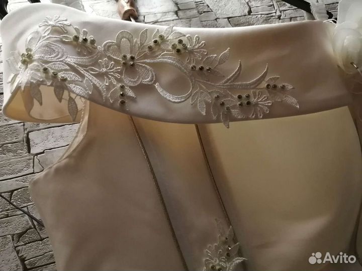 Платье свадебное