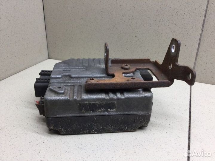 Блок электронный Hyundai Santa Fe 2012