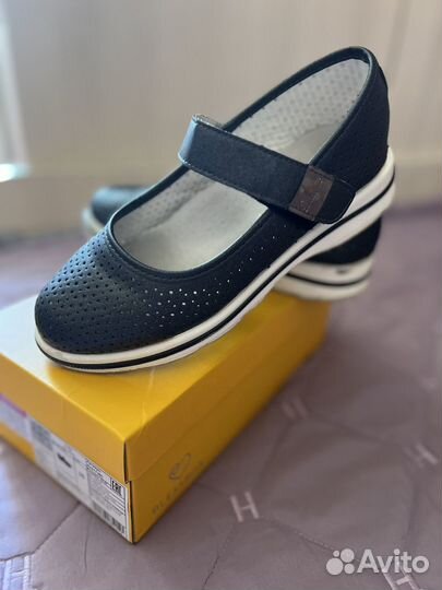 Туфли, балетки 35р