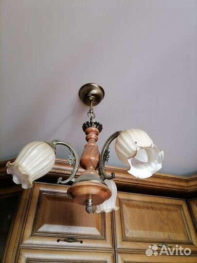 Продаются люстры 2штуки одинаковые