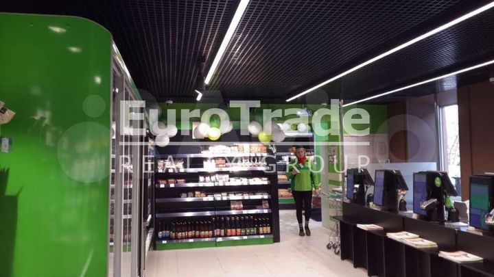 Сдам торговое помещение, 180 м²