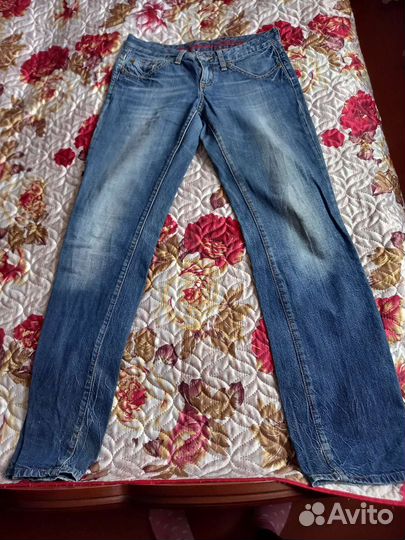 Джинсы б/у