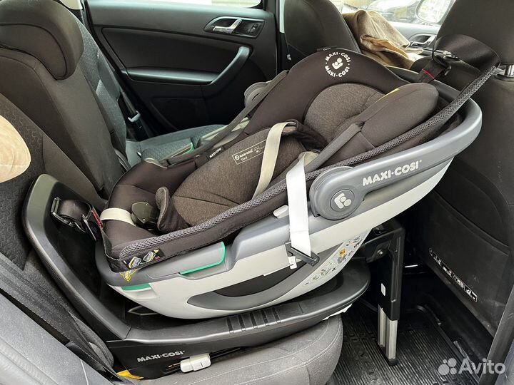 Maxi Cosi coral автокресло и база Familyfix3