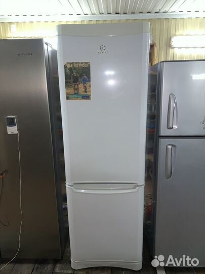 Холодильник Indesit NoFrost