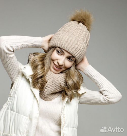 Комплект шапка и снуд женский новый