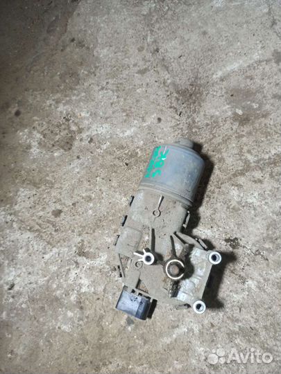 Моторчик дворников передний Мазда 3 BK