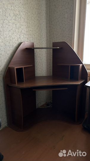 Стол б/у