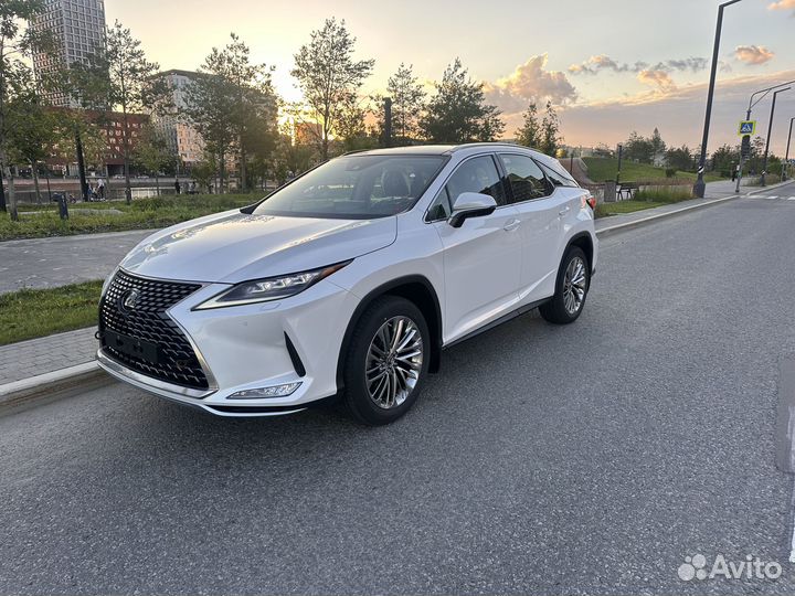 Lexus RX 2.0 AT, 2022, 100 км