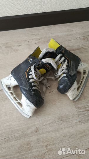 Хоккейные коньки bauer Supreme 27s размер 1' (32)