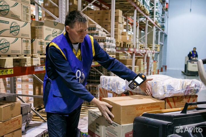 Простая работа. Берем снг. Питание. Комплектовщик