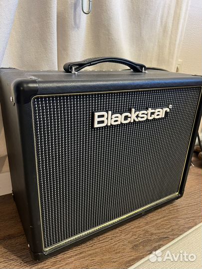 Ламповый комбоусилитель Blackstar HT5