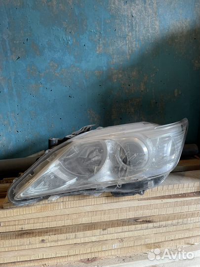 Фара toyota camry 50 левая оригинал