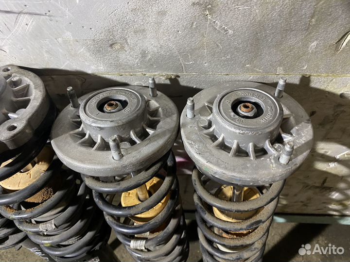 Амортизатор BMW F10 комплект Пробег 56533 км