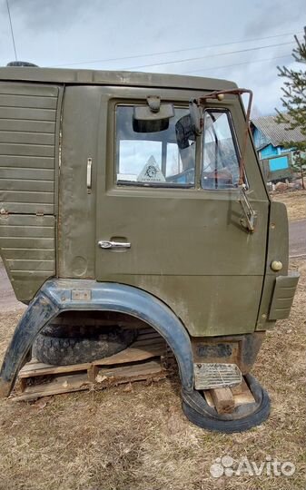 Грузовики и спецтехника бу